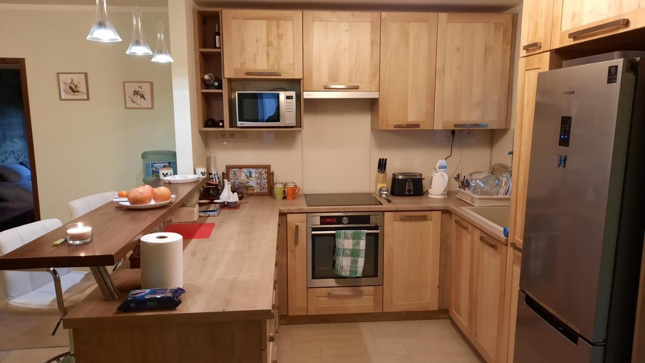 Aranypatak apartmanház Szombathely Bagian luar foto