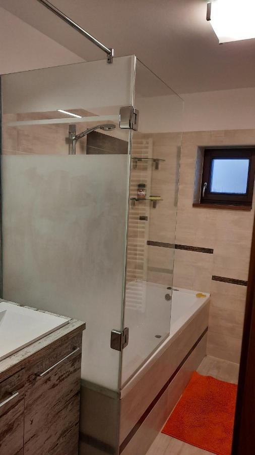 Aranypatak apartmanház Szombathely Bagian luar foto